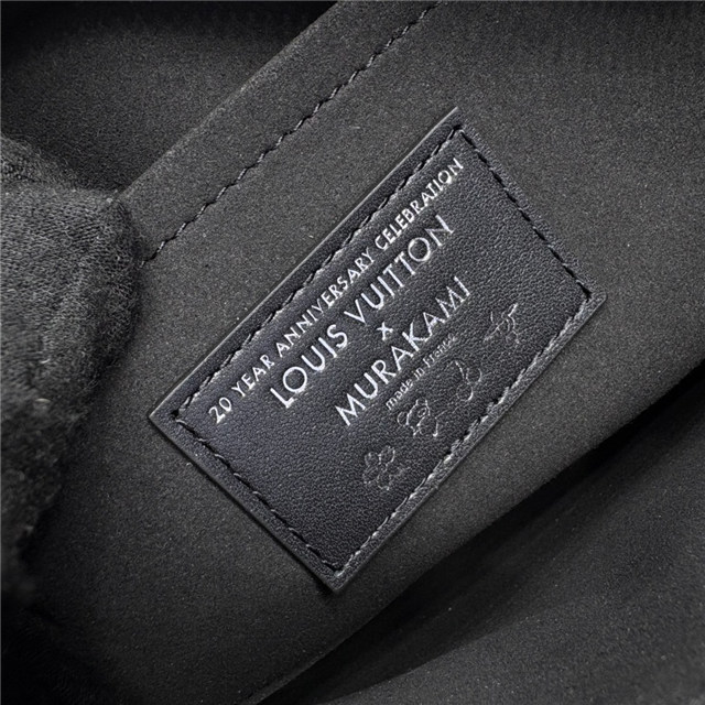 LV x TM OnTheGo East West Chain M13260-10.jpg