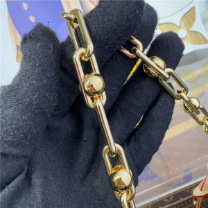 LV x TM Pochette Accessoires M13440-8.jpg