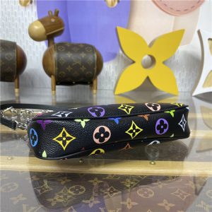 LV x TM Pochette Accessoires M13663-4.jpg