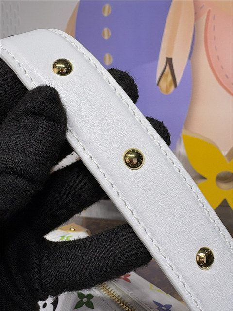 LV x TM Side Trunk MM M14046-5.jpg