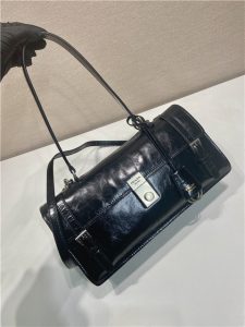 Medium Leather Handbag 1BN026 Black-3.jpg