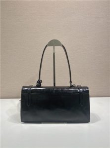 Medium Leather Handbag 1BN026 Black-5.jpg
