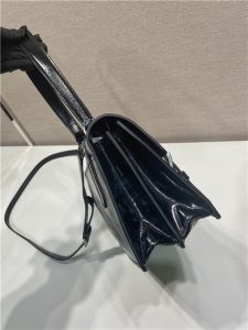 Medium Leather Handbag 1BN026 Black-6.jpg