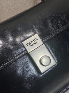 Medium Leather Handbag 1BN026 Black-8.jpg