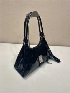 Medium Leather Tote Bag 1BG563 Black-3.jpg