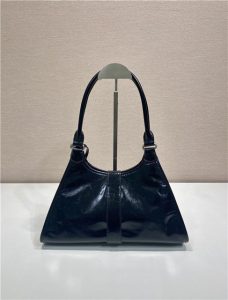Medium Leather Tote Bag 1BG563 Black-5.jpg