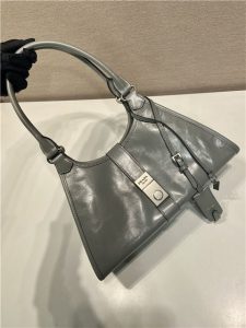 Medium Leather Tote Bag 1BG563 Grey-4.jpg