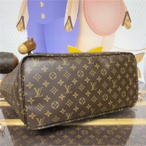 Neverfull Bandouliere Inside Out GM M11948-5.jpg