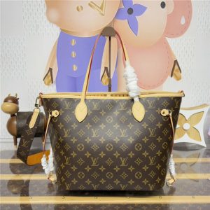 Neverfull Bandouliere Inside Out MM M11947-3.jpg