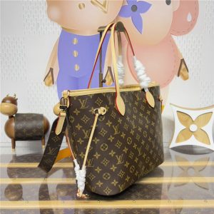 Neverfull Bandouliere Inside Out MM M11947-4.jpg