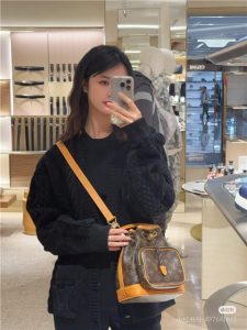 Noe Cargo M14017-12.jpg