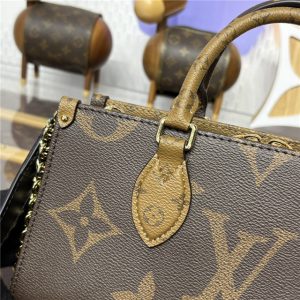 OnTheGo East West Chain M14236-7.jpg