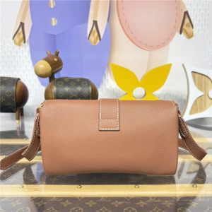 Wallet On Chain Low Key M12147-3.jpg