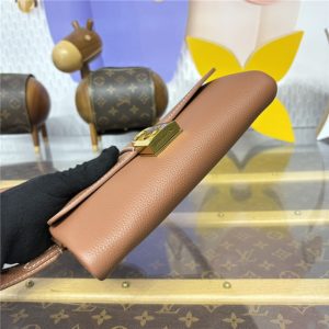 Wallet On Chain Low Key M12147-4.jpg