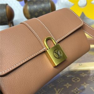 Wallet On Chain Low Key M12147-5.jpg