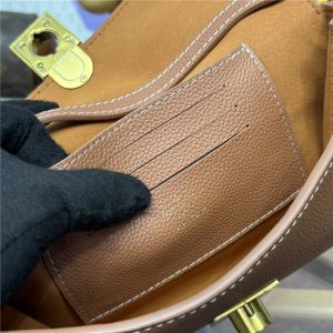 Wallet On Chain Low Key M12147-9.jpg