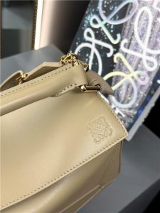 Loewe Samll Puzzle Bag 17701 Clay Green-6.jpg