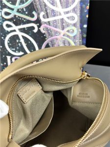 Loewe Samll Puzzle Bag 17701 Clay Green-8.jpg