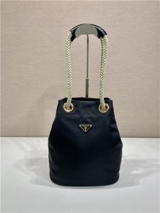 Prada Mariner Re-Nylon Small Bucket Bag 1BE082 Black-2.jpg