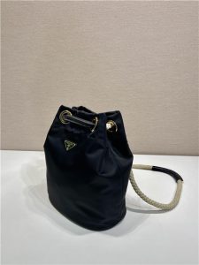Prada Mariner Re-Nylon Small Bucket Bag 1BE082 Black-4.jpg