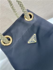 Prada Mariner Re-Nylon Small Bucket Bag 1BE082 Black-8.jpg