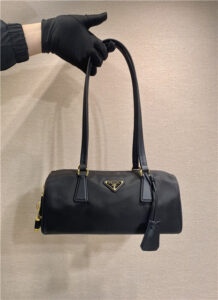 Re-Nylon Medium Top-handle Bag 1BB127 Black-1.jpg