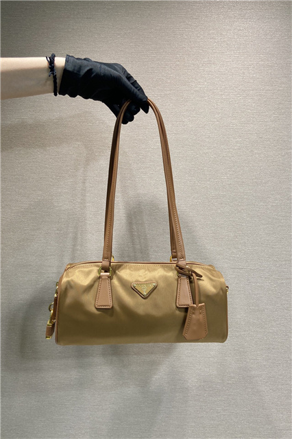 Re-Nylon Medium Top-handle Bag 1BB127 Brandy-1.jpg