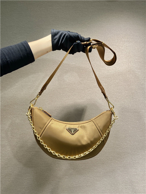 Re-Nylon Shoulder Bag 1BH222 Brandy-1.jpg