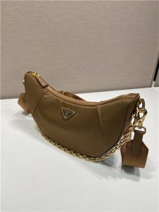 Re-Nylon Shoulder Bag 1BH222 Brandy-3.jpg