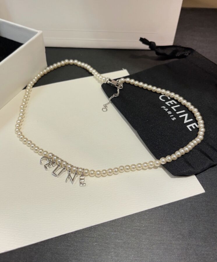 Celine Womens Monochroms Necklace In Glass Pearls And Brass With Rhodium Finish White-2.jpg