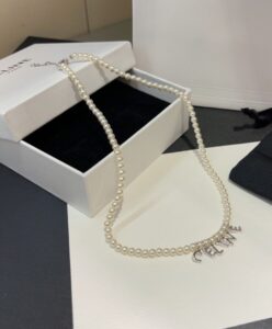 Celine Womens Monochroms Necklace In Glass Pearls And Brass With Rhodium Finish White-3.jpg