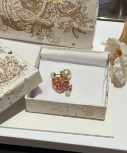 Dior Womens Dior Tribales Earrings Red-4.jpg