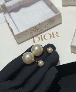 Dior Womens Dior Tribales Earrings White-6.jpg