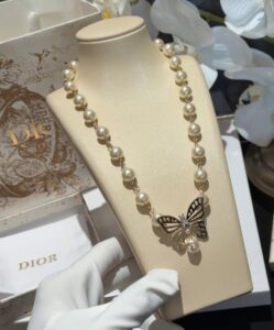 Dior Womens Metamorphose Choker Golden-3.jpg