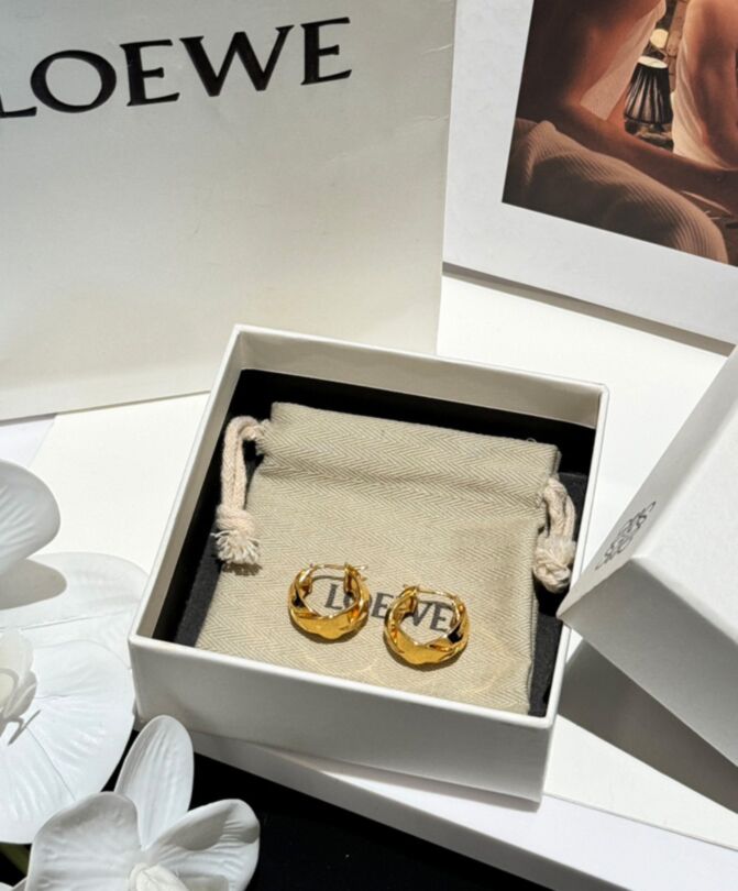 Loewe Womens Nest Hoop Earrings Golden-2.jpg