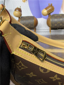 Looping M12939-4.jpg