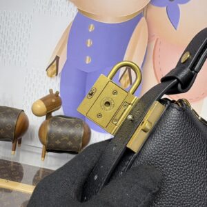 Louis Vuitton Low Key Cookie MM Black-10