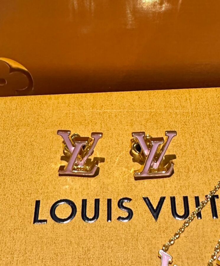 Louis Vuitton Womens LV Iconic Enamel Earrings Pink-2.jpg