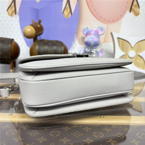 Pochette Metis M13481 Brume-4.jpg