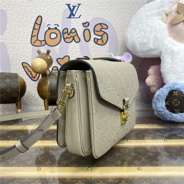 Pochette Metis M44881 Turtledove-2.jpg