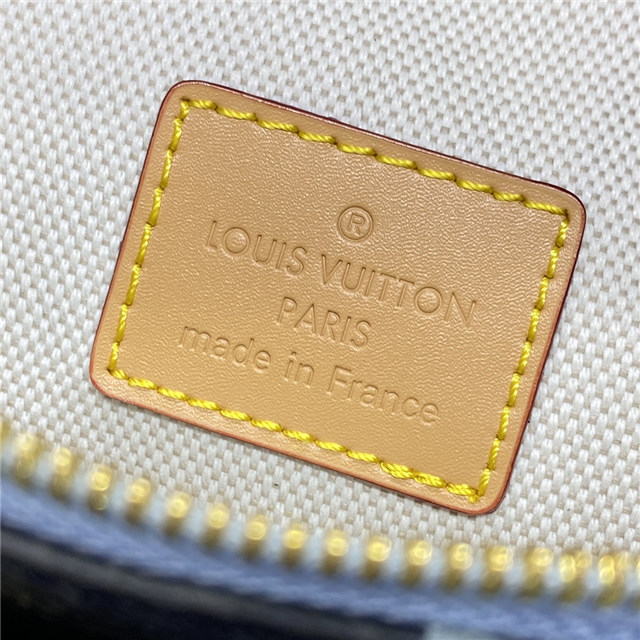 Rush Bumbag M24992-10.jpg