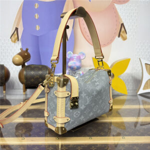 Side Trunk MM M13285-2.jpg