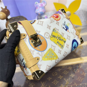 Side Trunk MM M14606-5.jpg