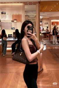 The Drop PM M12940-13.jpg