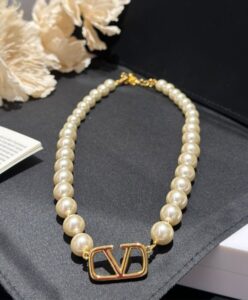 Valentino Womens Vlogo Signature Metal Necklace With Swarovski Pearls White-3.jpg
