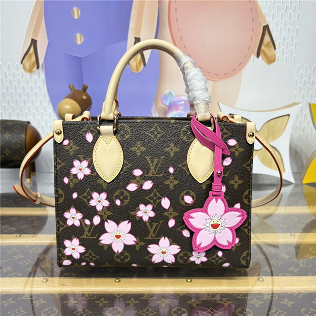 LV x TM OnTheGo PM M13269-1.jpg