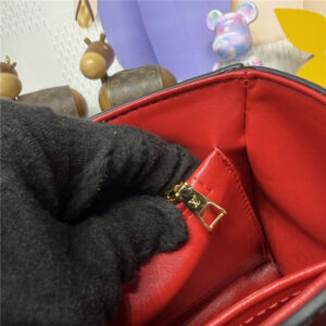 LV x TM Twist MM M14094-10.jpg