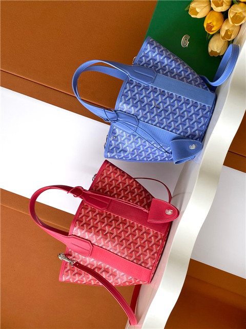 Belharra PM Bag 67303 Iris-10.jpg