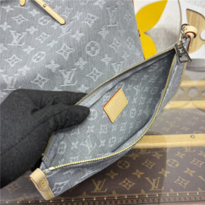 CarryAll MM M13289-12.jpg