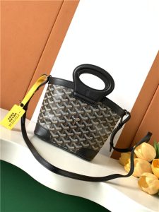 Goyard Beluga Mini Bag 67300 Black-3.jpg